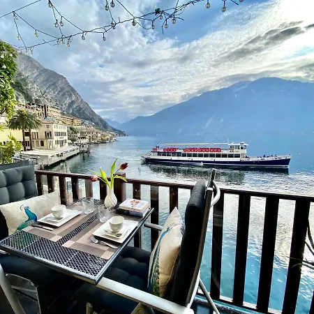 Bouganville Limone sul Garda
